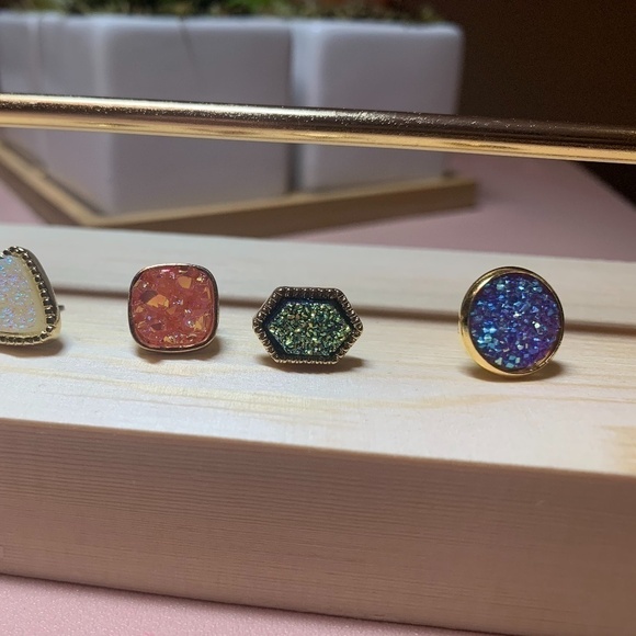 SALE💚 any 3 for $18 💚
 Colorful Druzy Stone Stud Earrings Gold - Picture 3 of 4